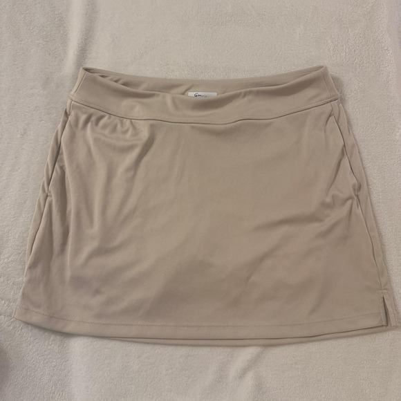 Dresses & Skirts - Greg Norman tan skort beige womens small
